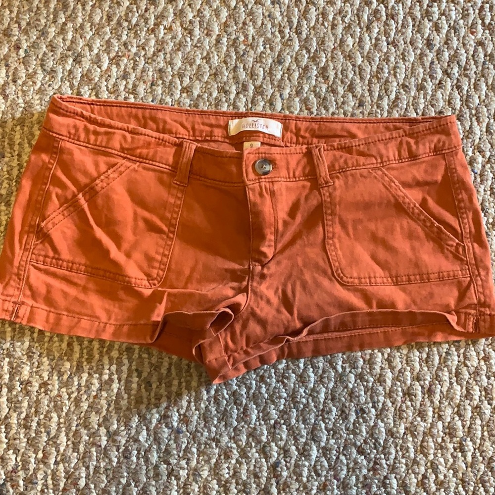 Hollister shorts (size 9)